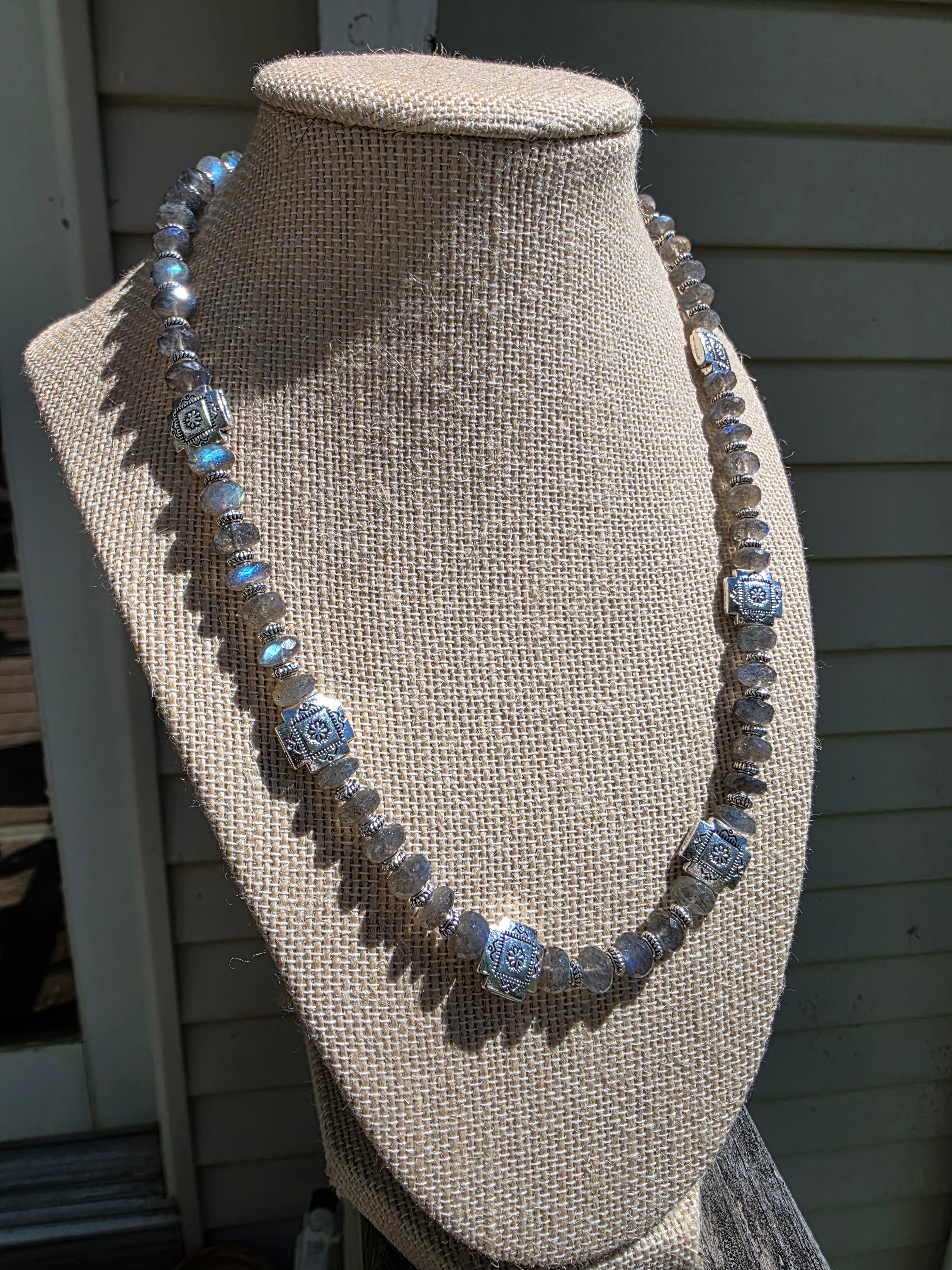 The Aura Necklace