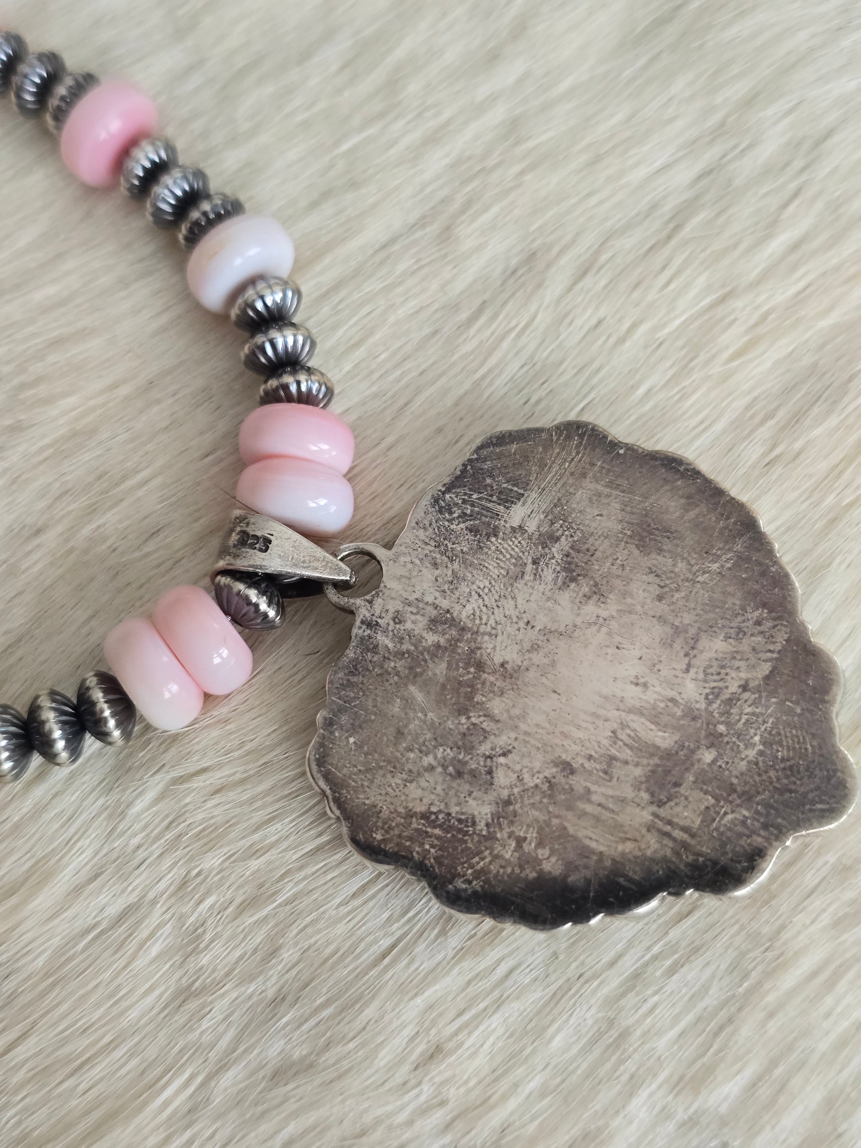 The Valentine Necklace