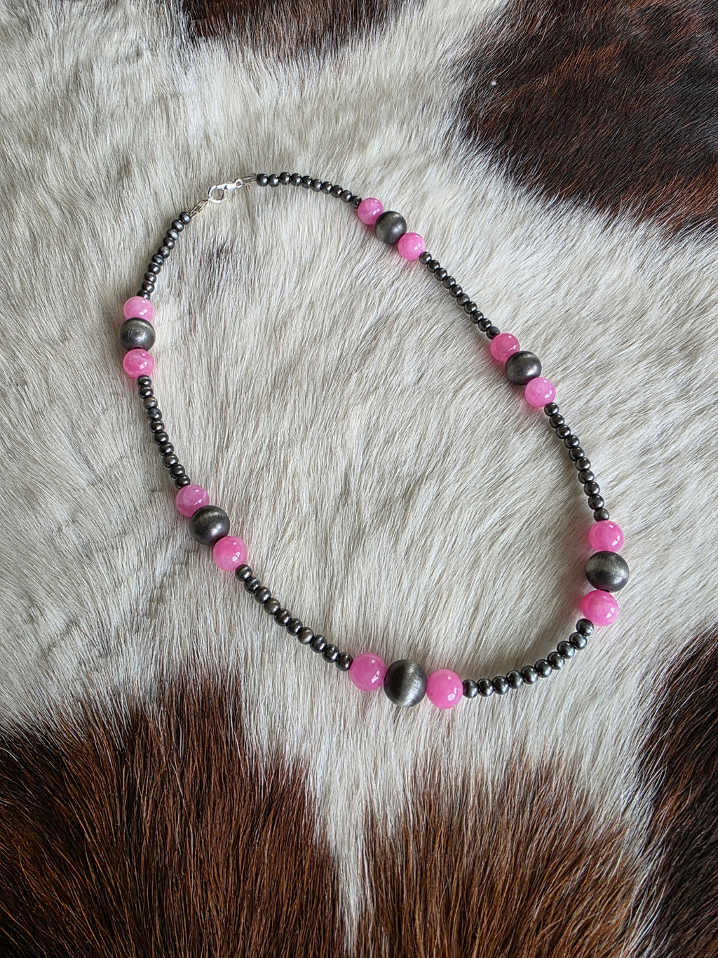 Pink & Pearl Necklace