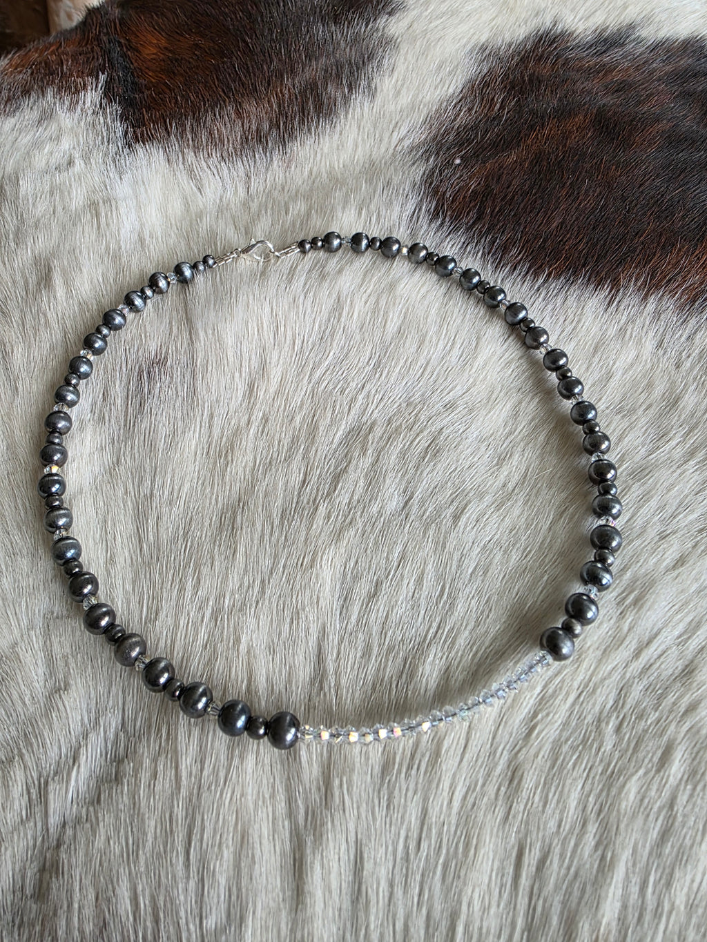 White Crystal Choker