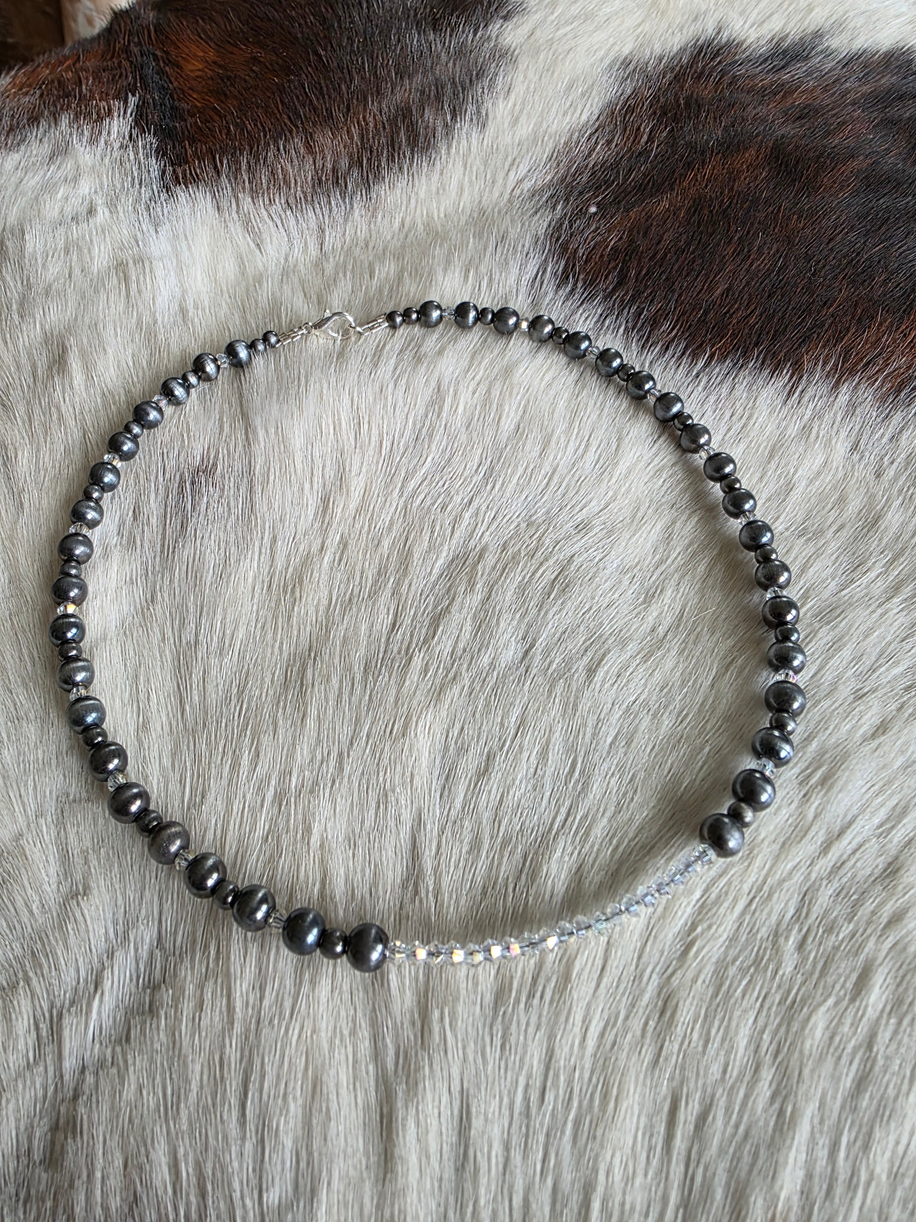 White Crystal Choker